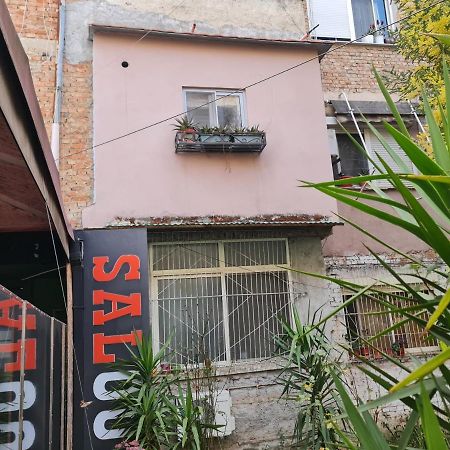 Saloon Apartment Tirana Exterior photo